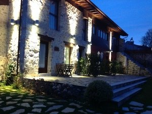 Fachada iluminada