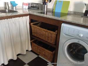 cocina totalmente equipada  en los apartamentos rurales El Hospital de Villahormes