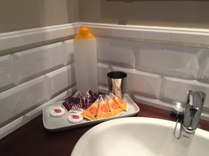 detalle de amenities en el baño